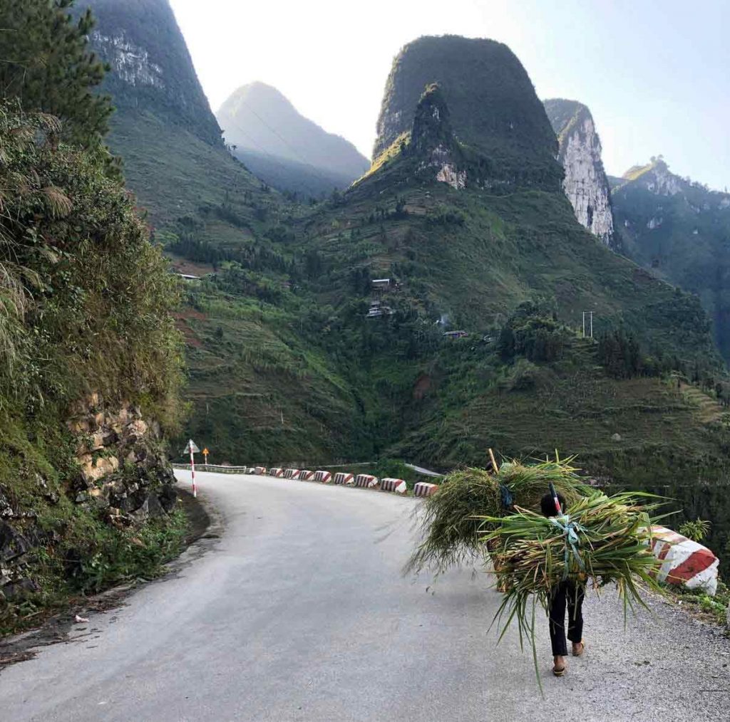 How To Be a Responsible Tourist in Ha Giang environment